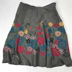 Johnny Was Grey Silk Skirt Sz 12 Floral Embroidery